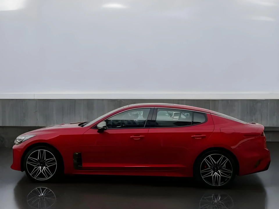 Kia Stinger 3,3 GT 4x4 - foto 6