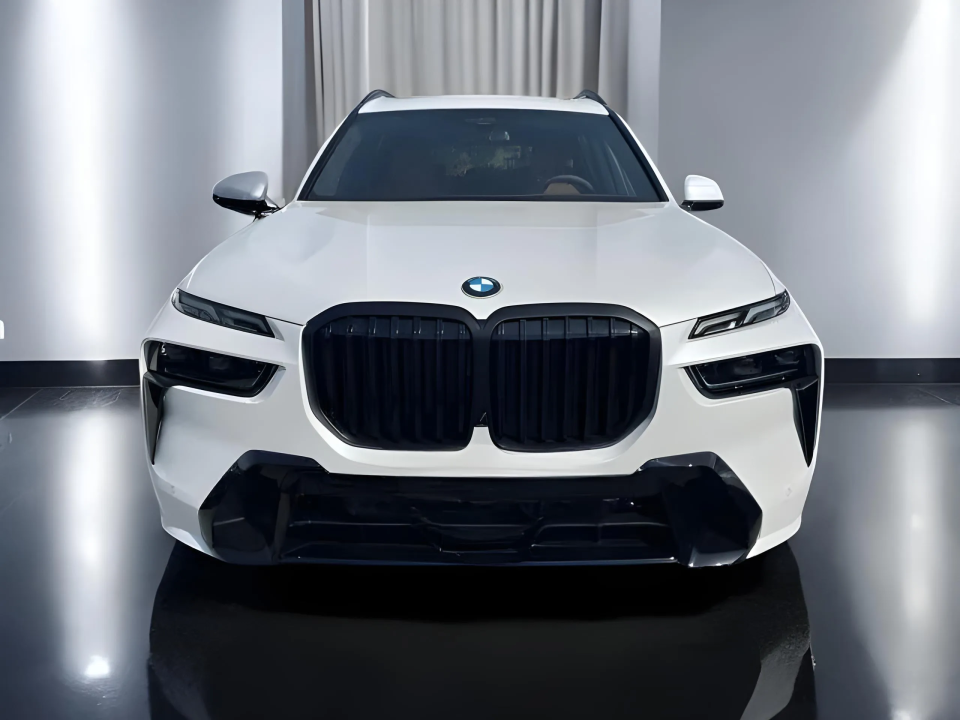 BMW X7 x40i M Sport Pro (5)