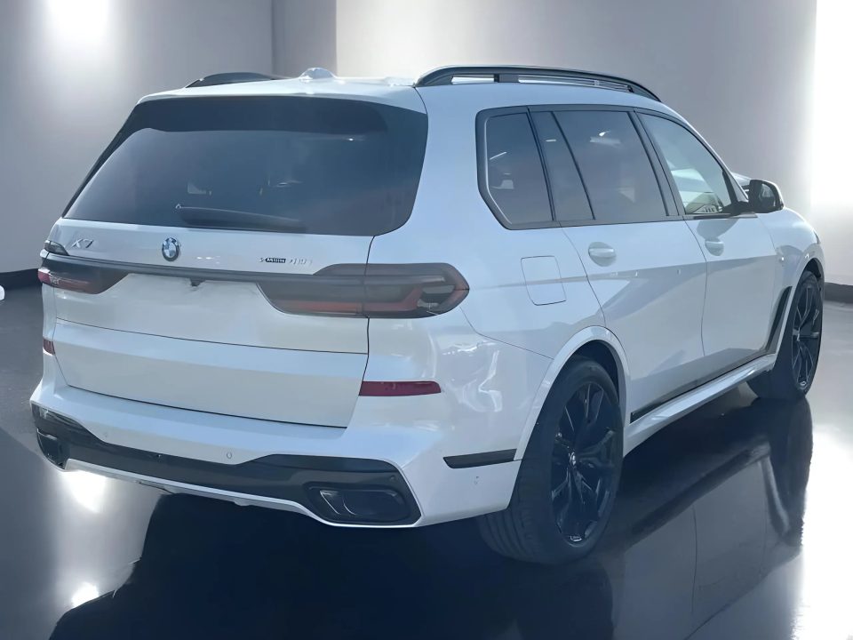 BMW X7 x40i M Sport Pro (3)