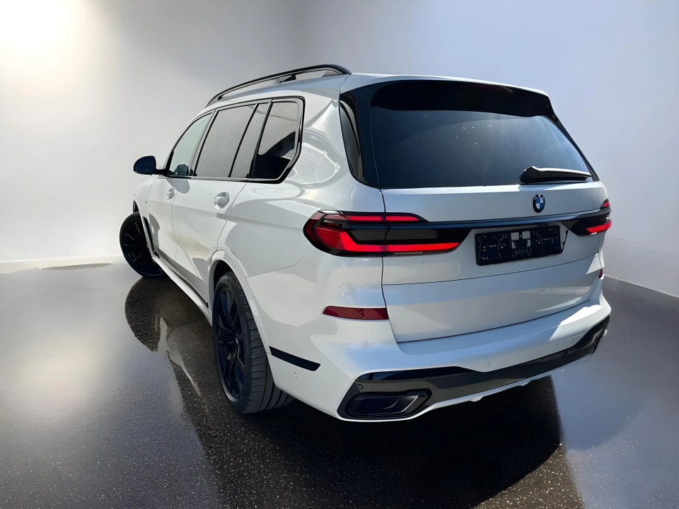 BMW X7 xDrive40i M-Sport (4)