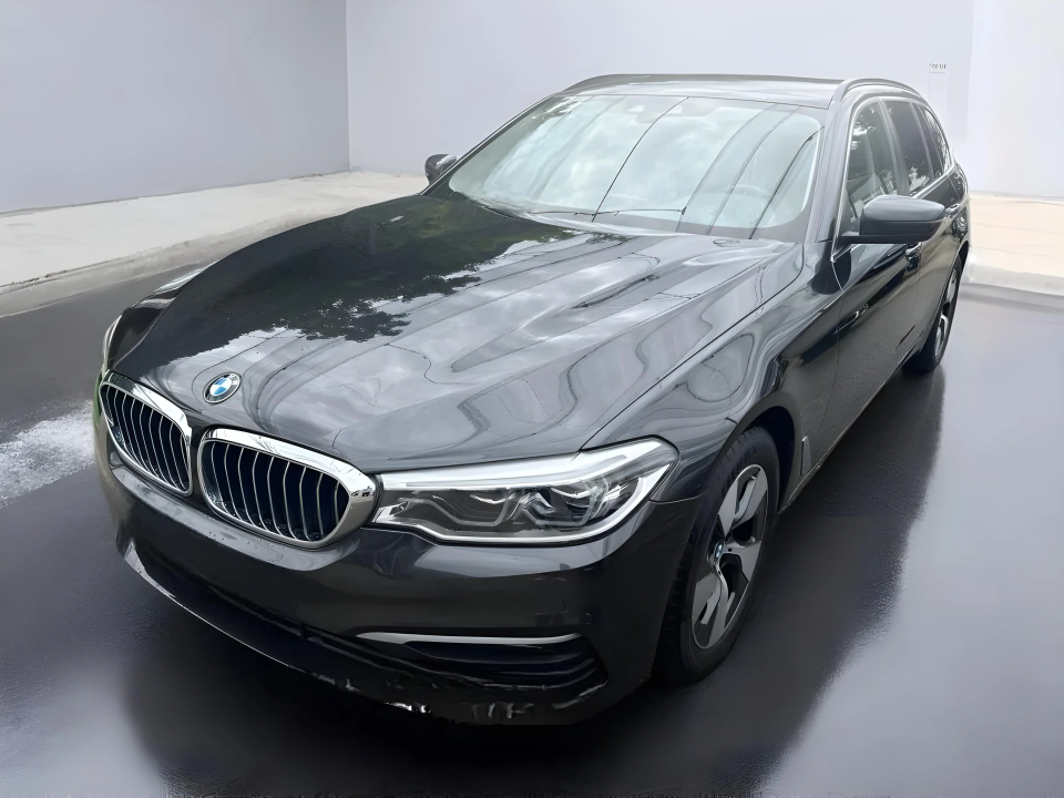 BMW Seria 5 520d XDRIVE