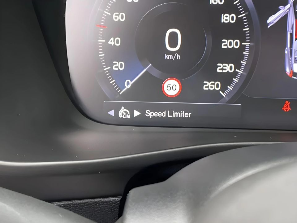 Volvo XC 40 Inscription Recharge Plug-In Hybrid - foto 13