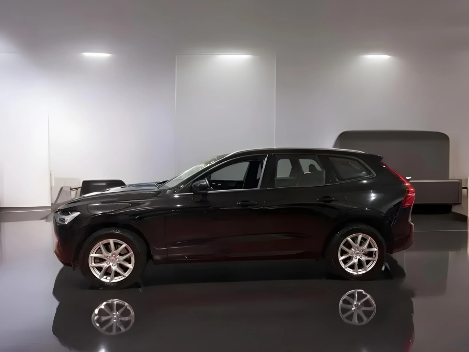 Volvo XC 60 Volvo XC60 2.0 b4 Momentum Pro (5)