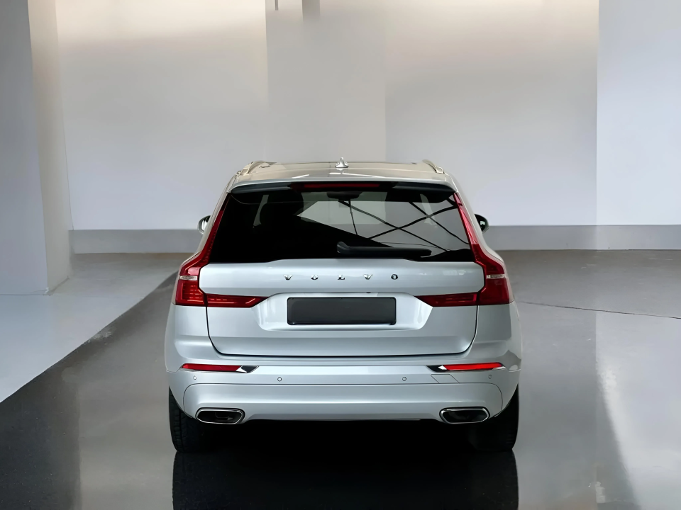 Volvo XC 60 T8 Recharge AWD Business Executive (5)