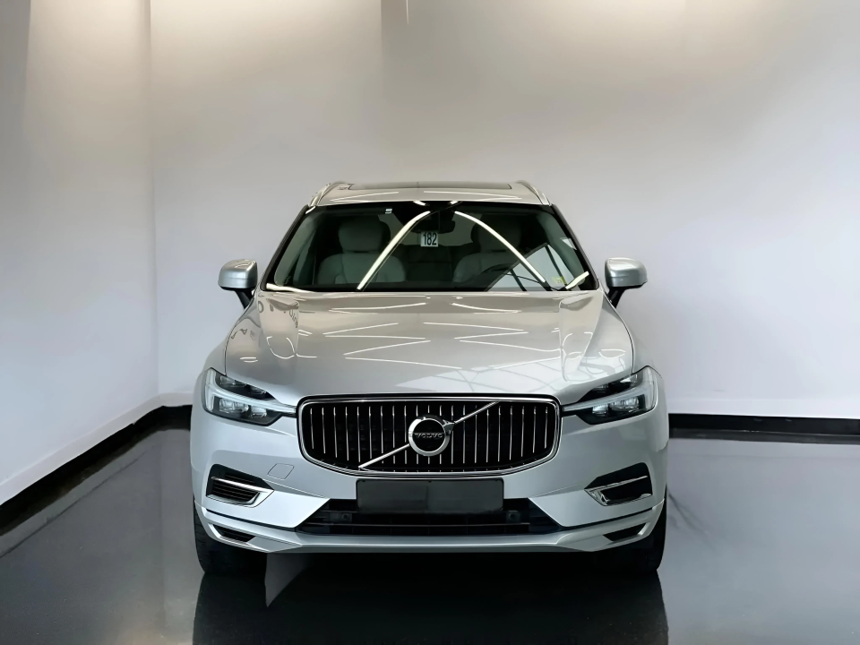 Volvo XC 60 T8 Recharge AWD Business Executive (2)