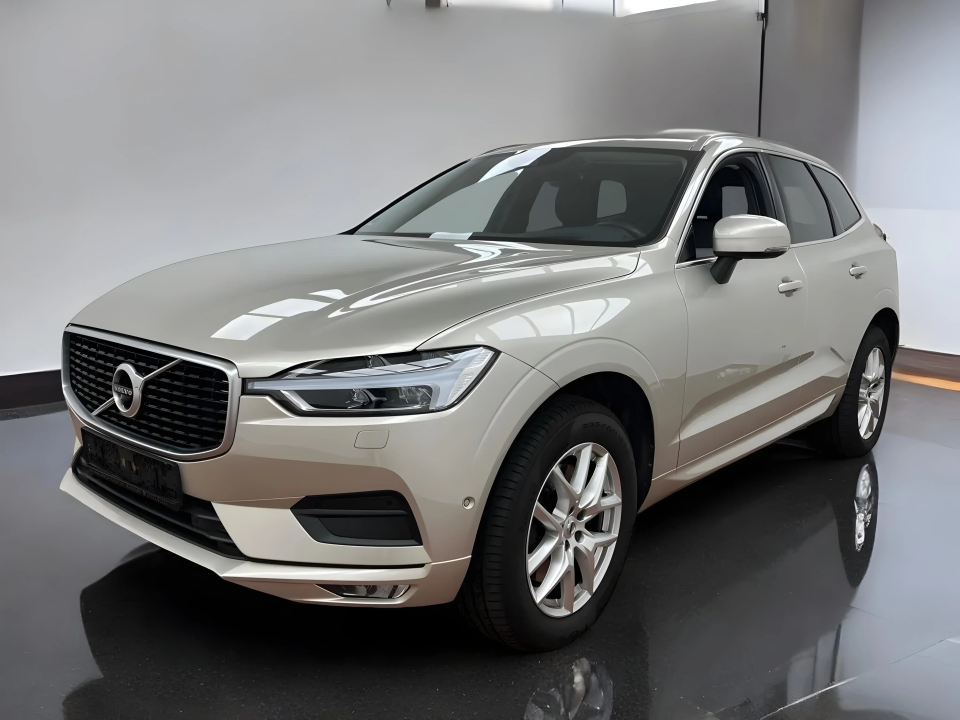 Volvo XC 60 B4 AWD Momentum Pro (2)