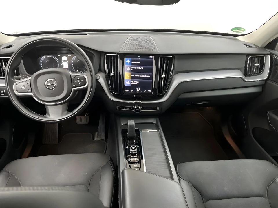 Volvo XC 60 B4 AWD Momentum Pro (4)