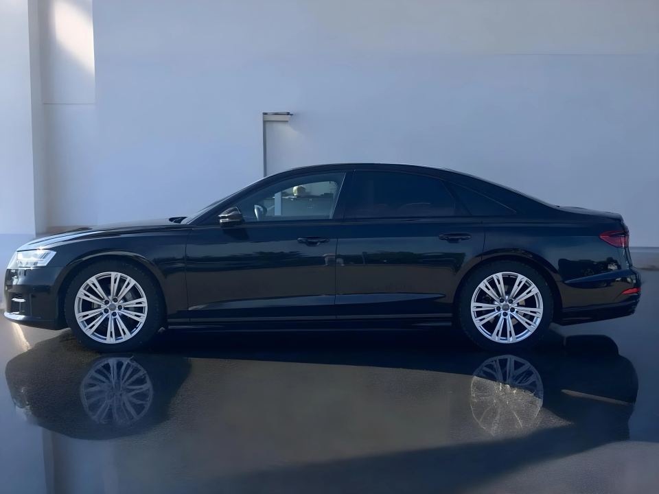 Audi A8 3.0 TDI SPORTPAKET quattro (5)