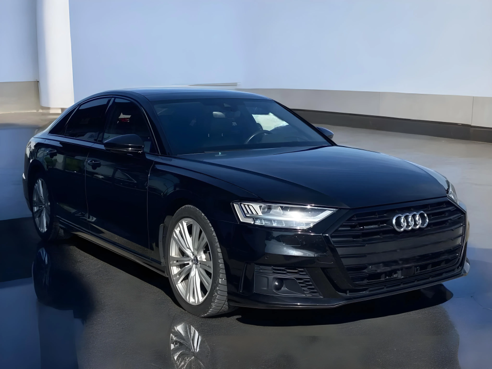 Audi A8 3.0 TDI SPORTPAKET quattro (1)