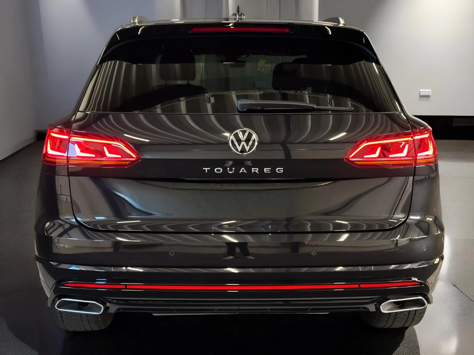 Volkswagen Touareg R-Line 4Motion (4)