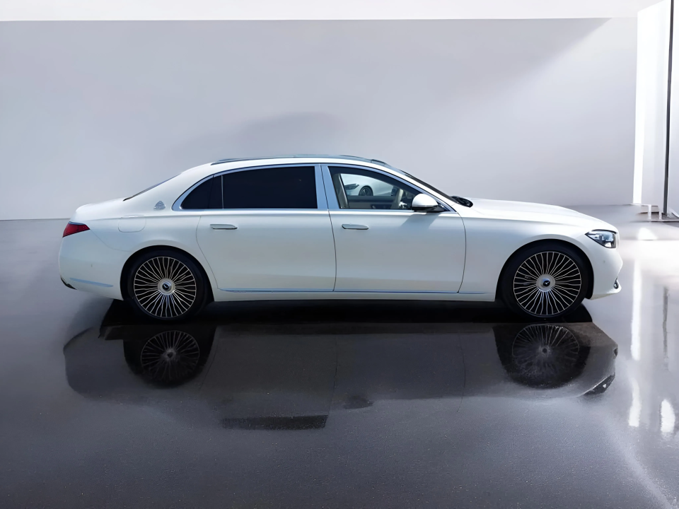 Mercedes-Benz S 580 Maybach 4MATIC (2)