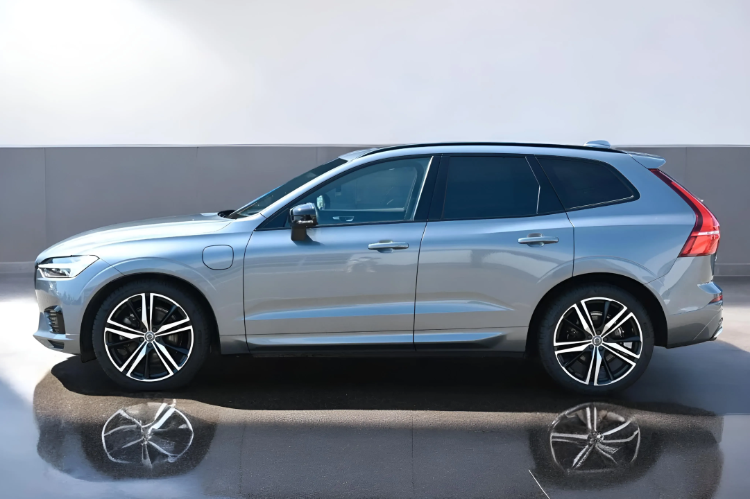 Volvo XC 60 T8 Recharge AWD R-Design (2)