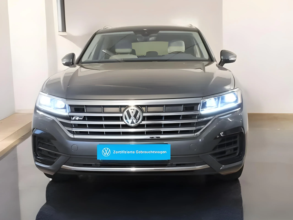 Volkswagen Touareg V6 TDI R-Line (2)