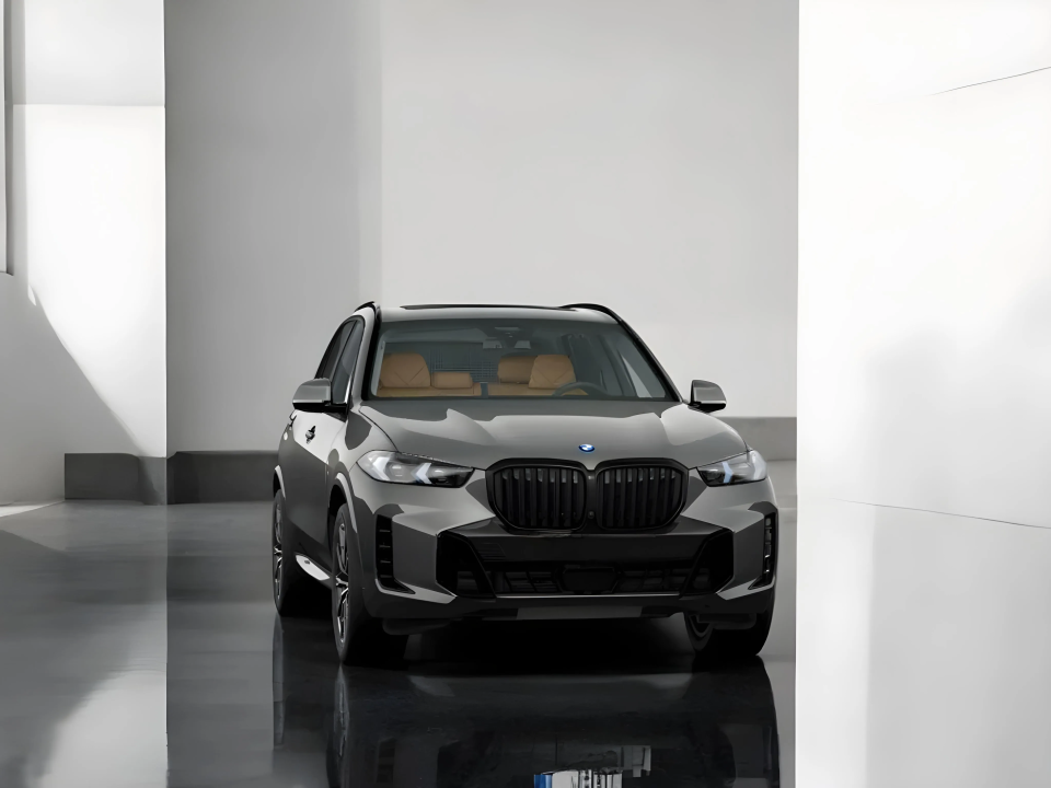 BMW X5 xDrive50e M-Sport (1)