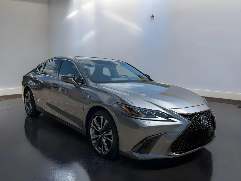 Lexus Seria ES 300h F Sport