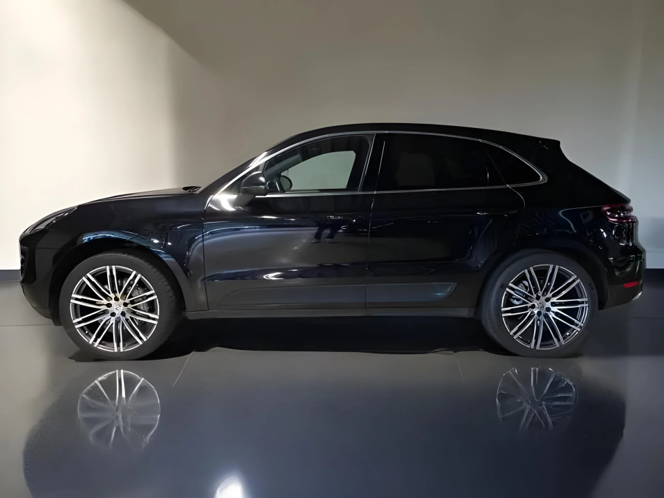 Porsche Macan S (3)