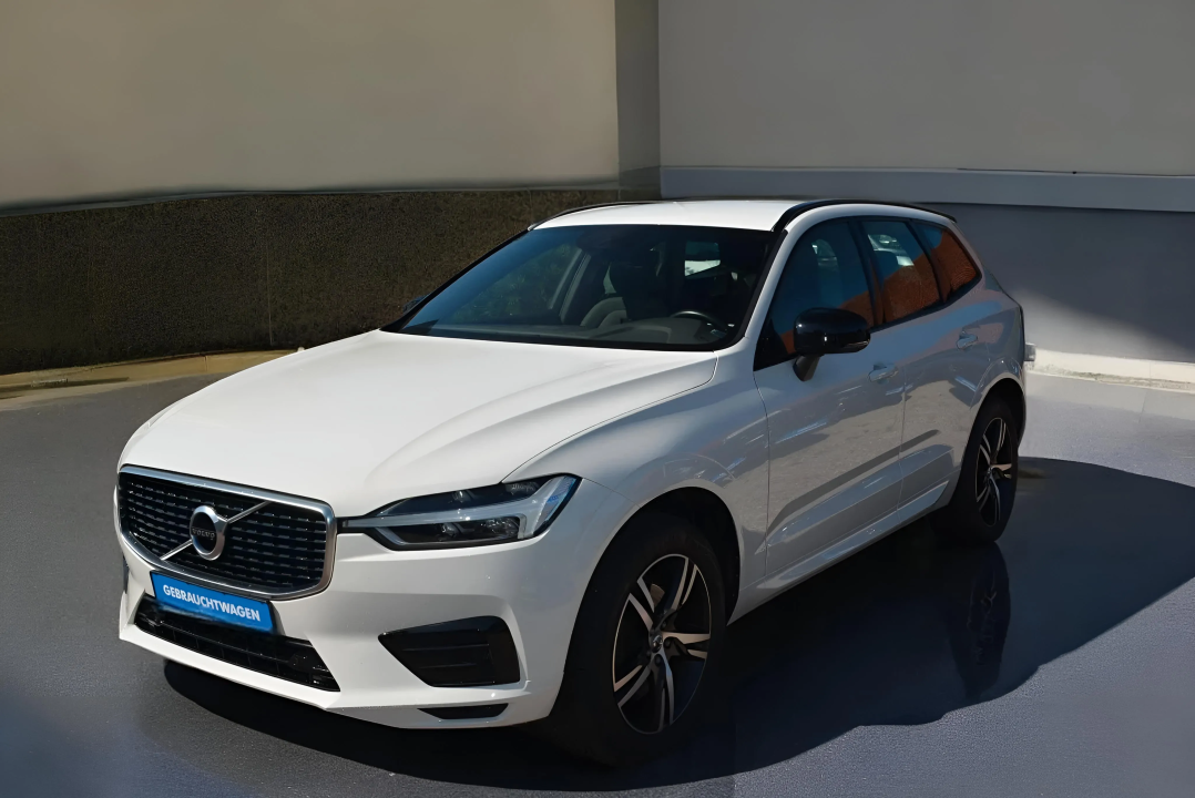 Volvo XC 60 B4 AWD R-Design (3)