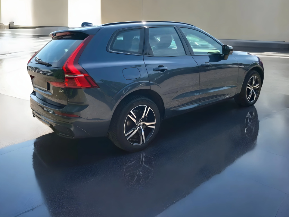 Volvo XC 60 B4 FWD R-Design (4)