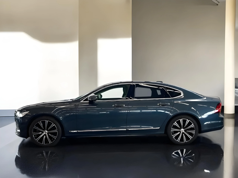 Volvo S90 T8 Recharge AWD Inscription (4)