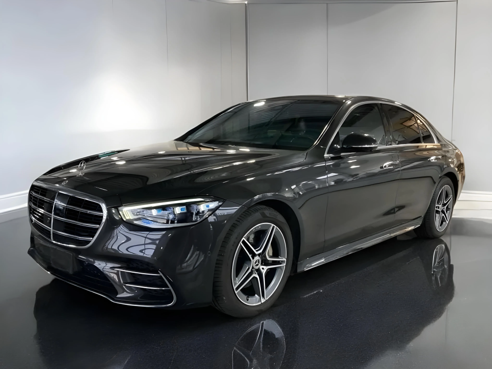 Mercedes-Benz S 580 e AMG-Line+ (4)