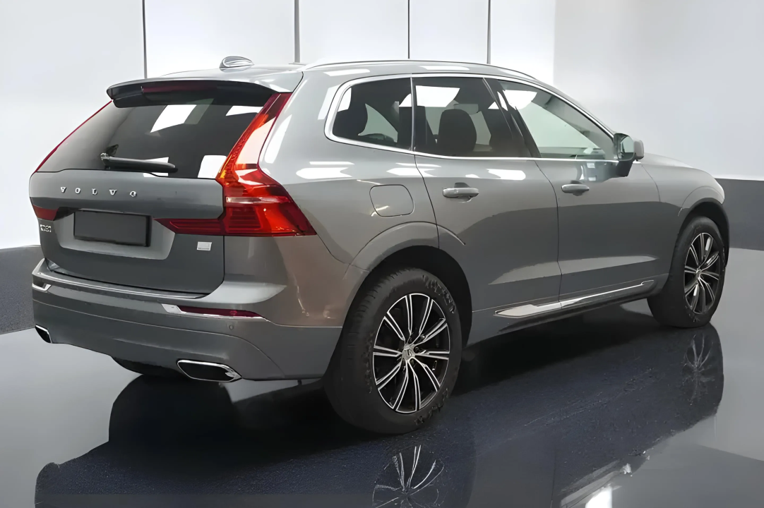 Volvo XC 60 Inscription Expression Recharge (3)