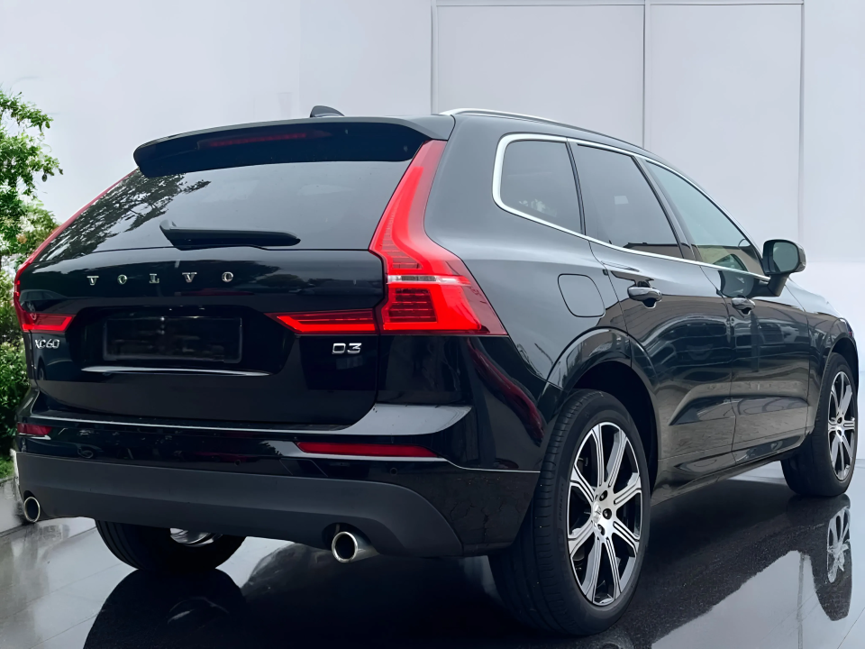 Volvo XC 60 Pro (3)