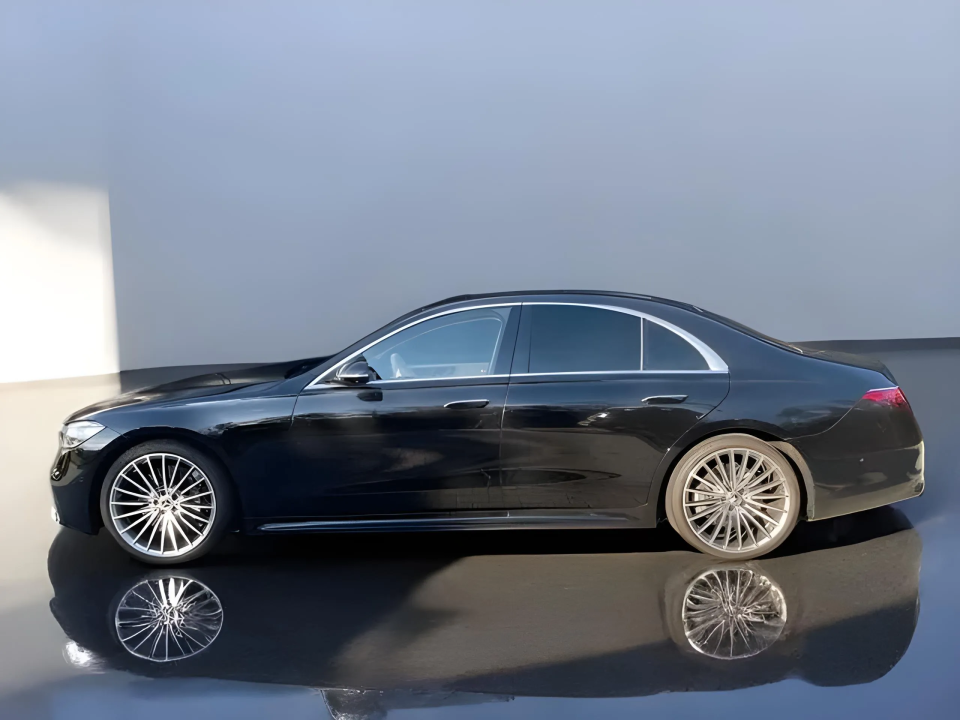 Mercedes-Benz S 500 4MATIC AMG Line (2)