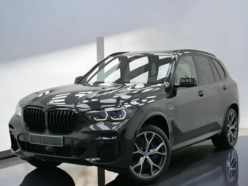 BMW X5 xDrive45e M-Sport (3)