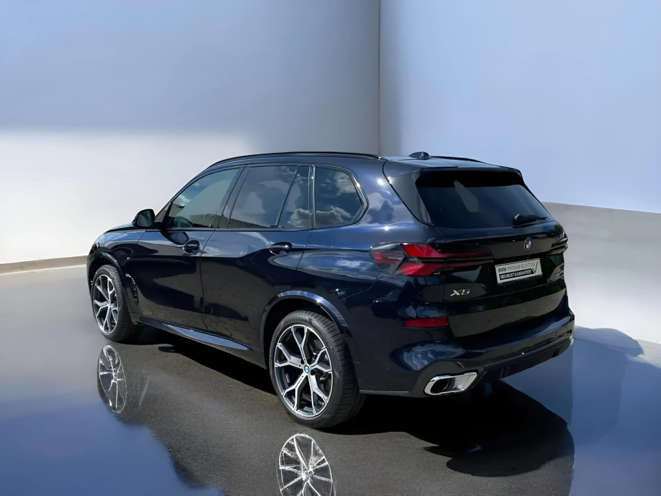 BMW X5 xDrive30d M-Sport (2)