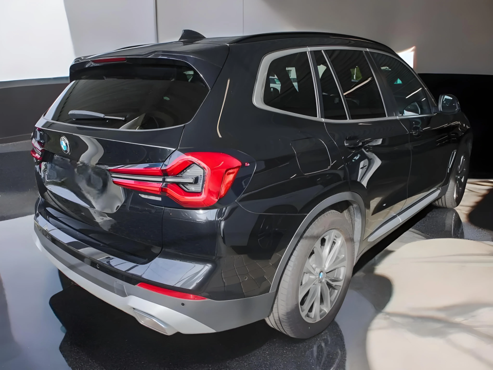 BMW X3 xDrive 20d (2)