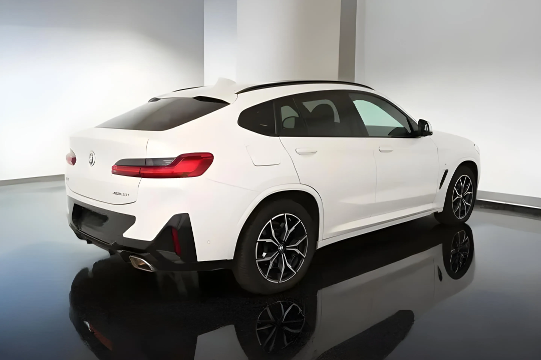 BMW X4 xDrive30i M Sport (2)