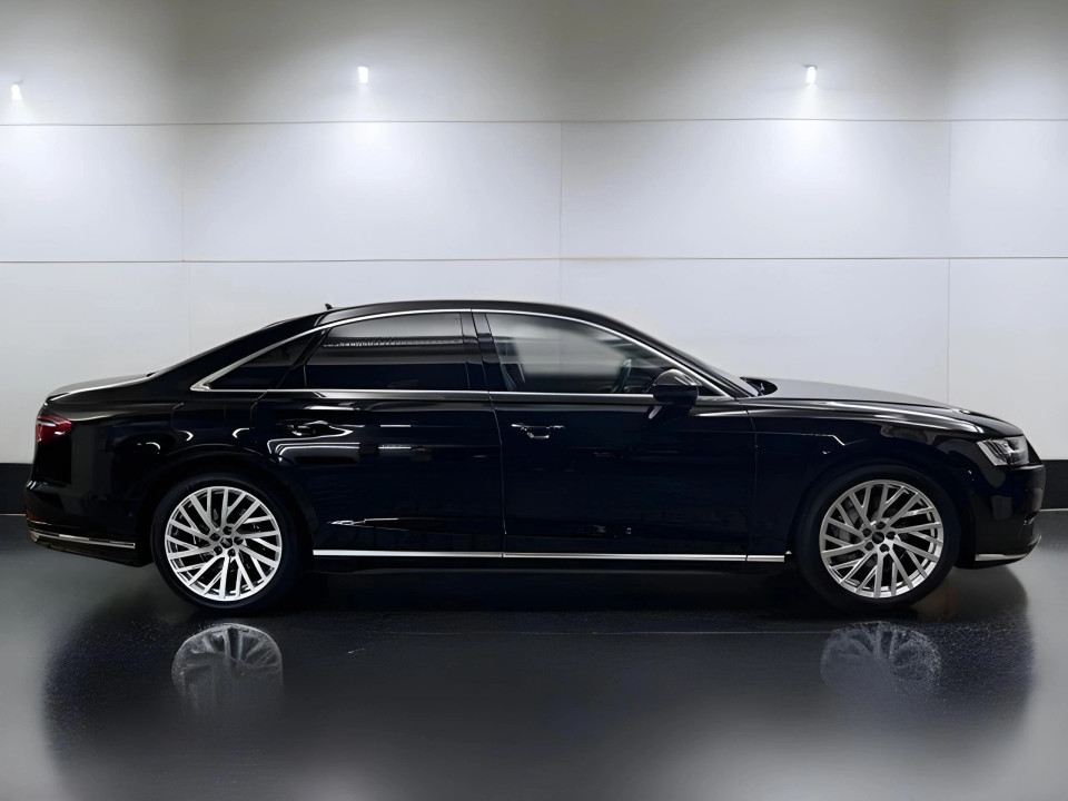 Audi A8 50TDI quattro - foto 7