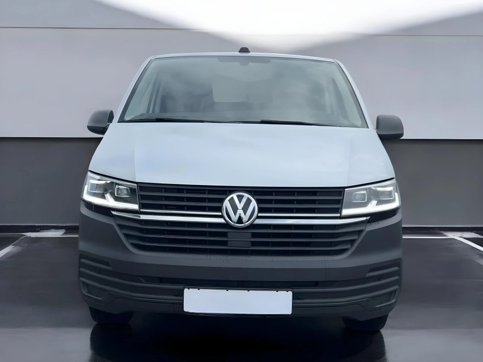 Volkswagen T6.1 2.0TDI DSG (3)