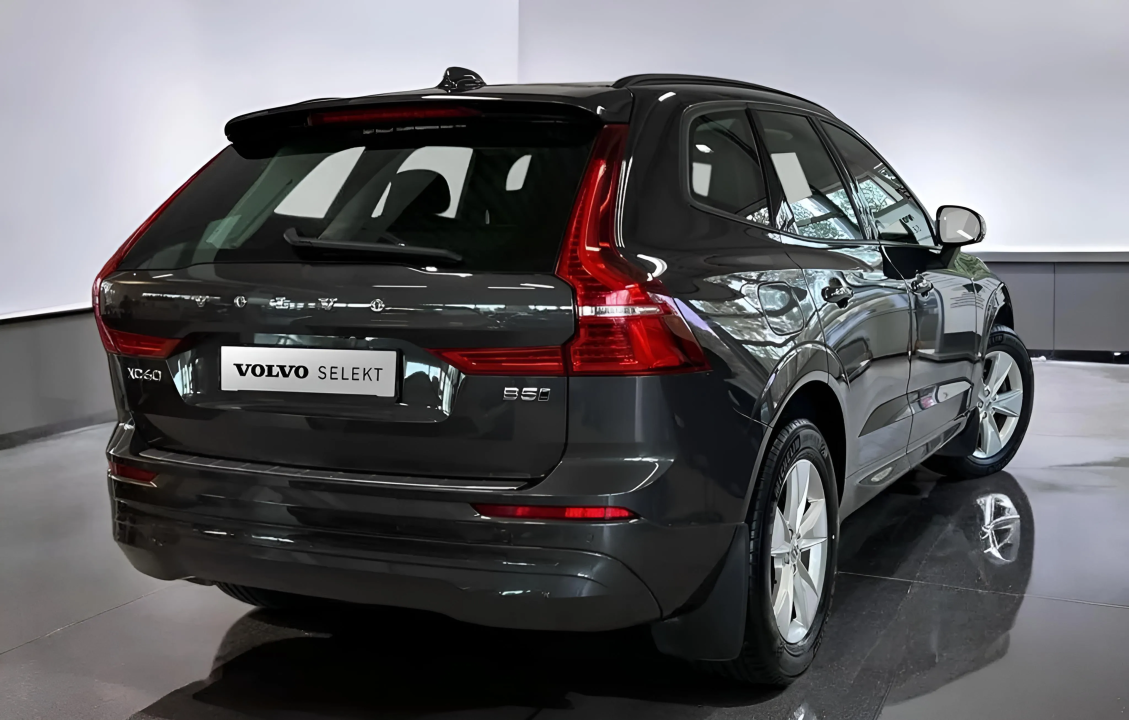 Volvo XC 60 B5 AWD Momentum (5)