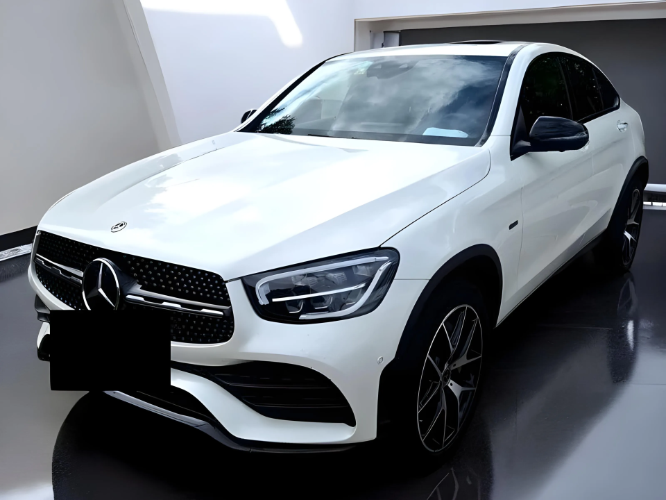 Mercedes-Benz GLC Coupe 300e 4MATIC AMG Line