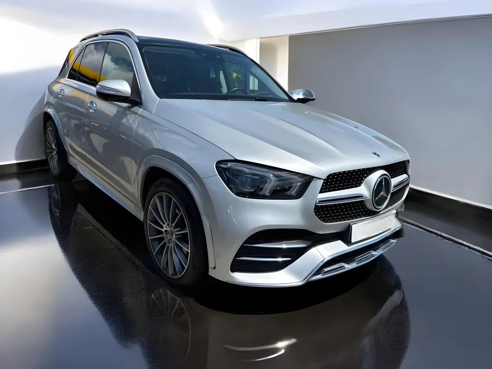 Mercedes-Benz GLE SUV 400d 4MATIC AMG Line (1)