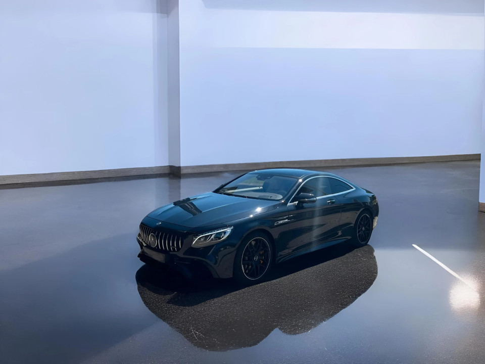 Mercedes-Benz S 63 AMG 4Matic+ Coupe (1)