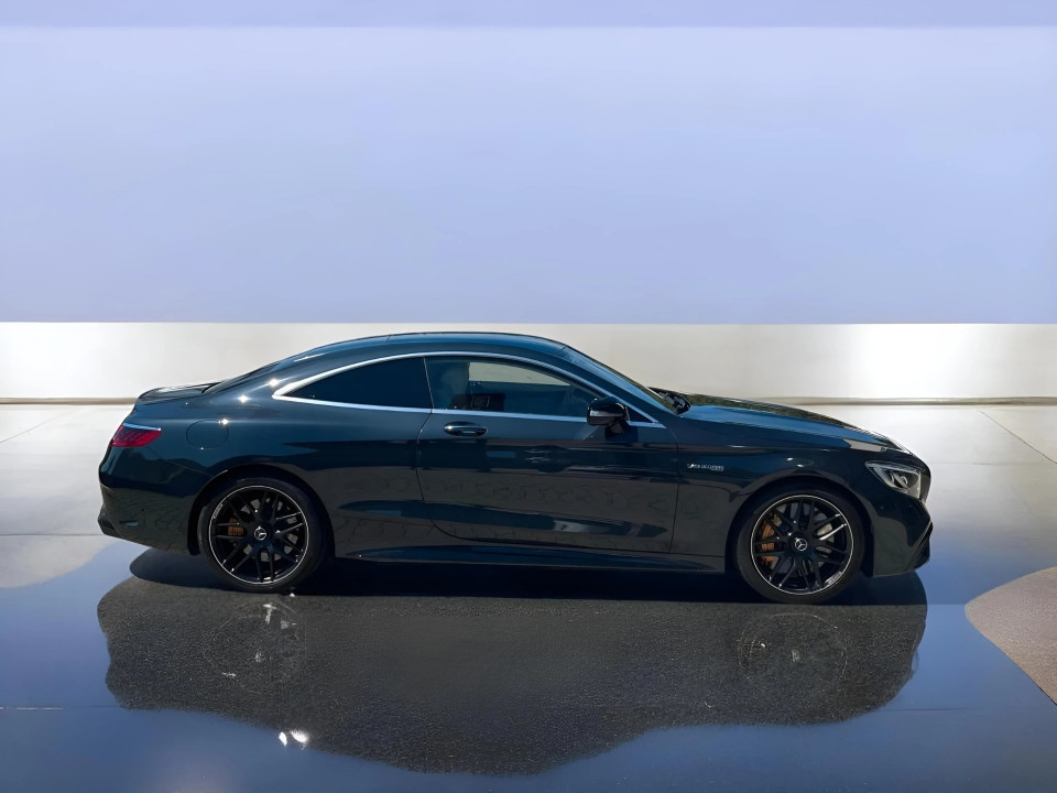 Mercedes-Benz S 63 AMG 4Matic+ Coupe (5)