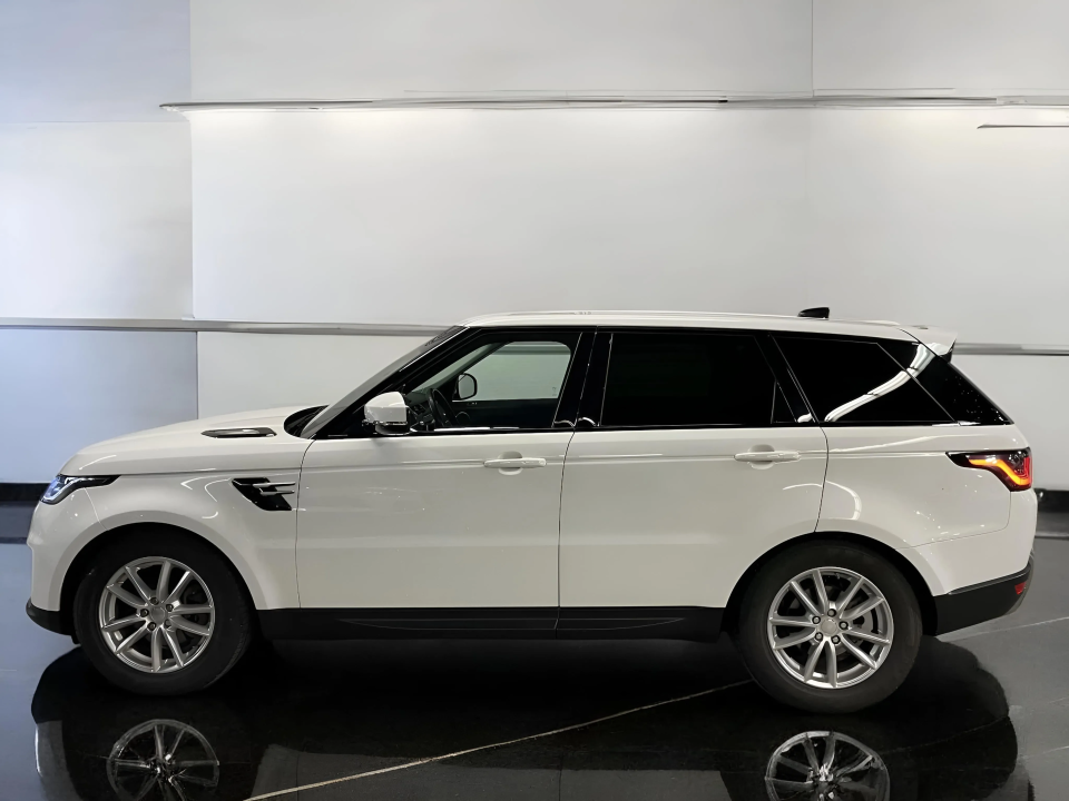 Land Rover Range Rover Sport (2)