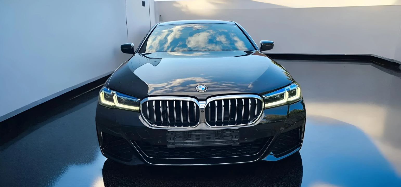 BMW Seria 5 530d xDrive M-Sport - foto 7