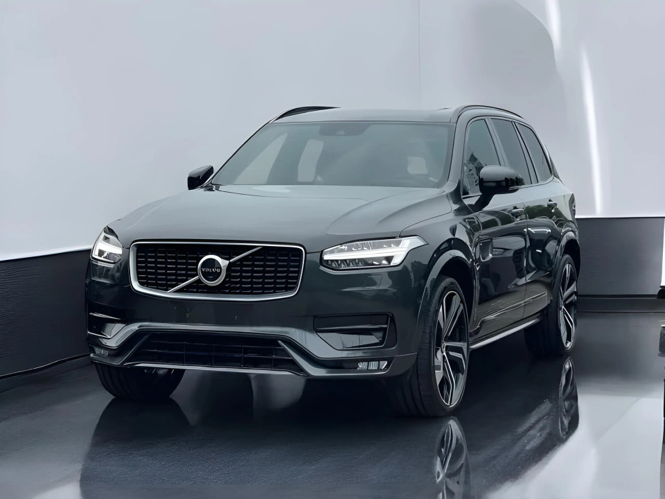 Volvo XC 90 T6 AWD R-Design (1)