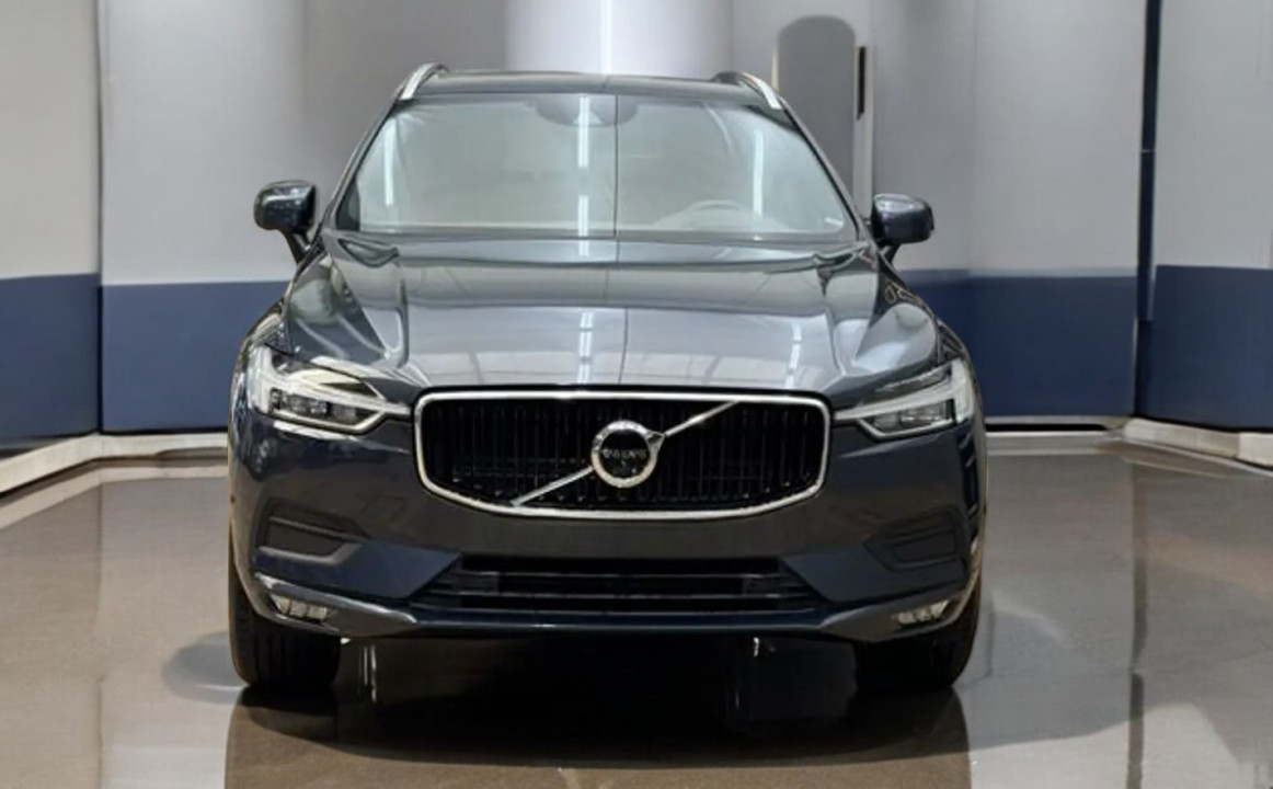 Volvo XC 60 D4 FWD Momentum Pro - foto 8