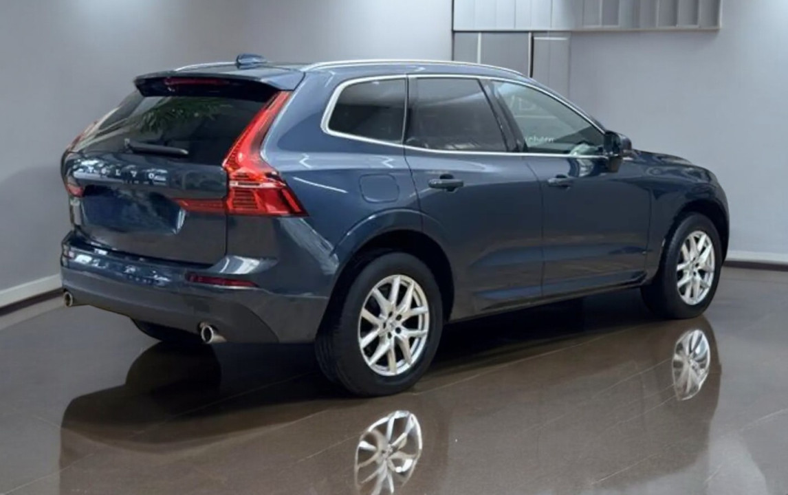 Volvo XC 60 D4 FWD Momentum Pro (3)