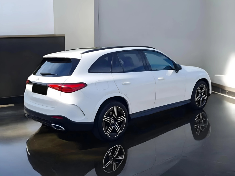 Mercedes-Benz GLC SUV 300 4MATIC AMG Line (4)