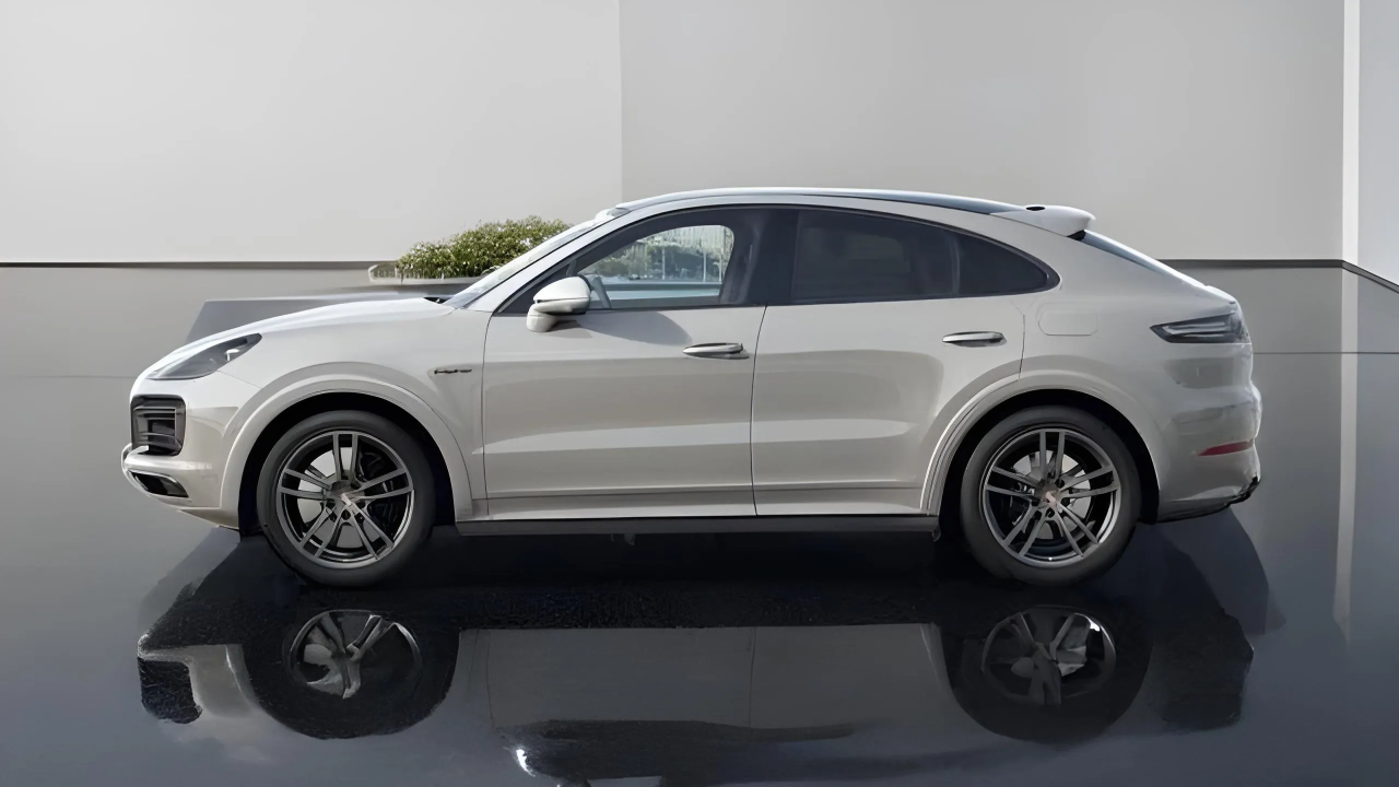 Porsche Cayenne Coupe E-Hybrid Platinum Edition (2)