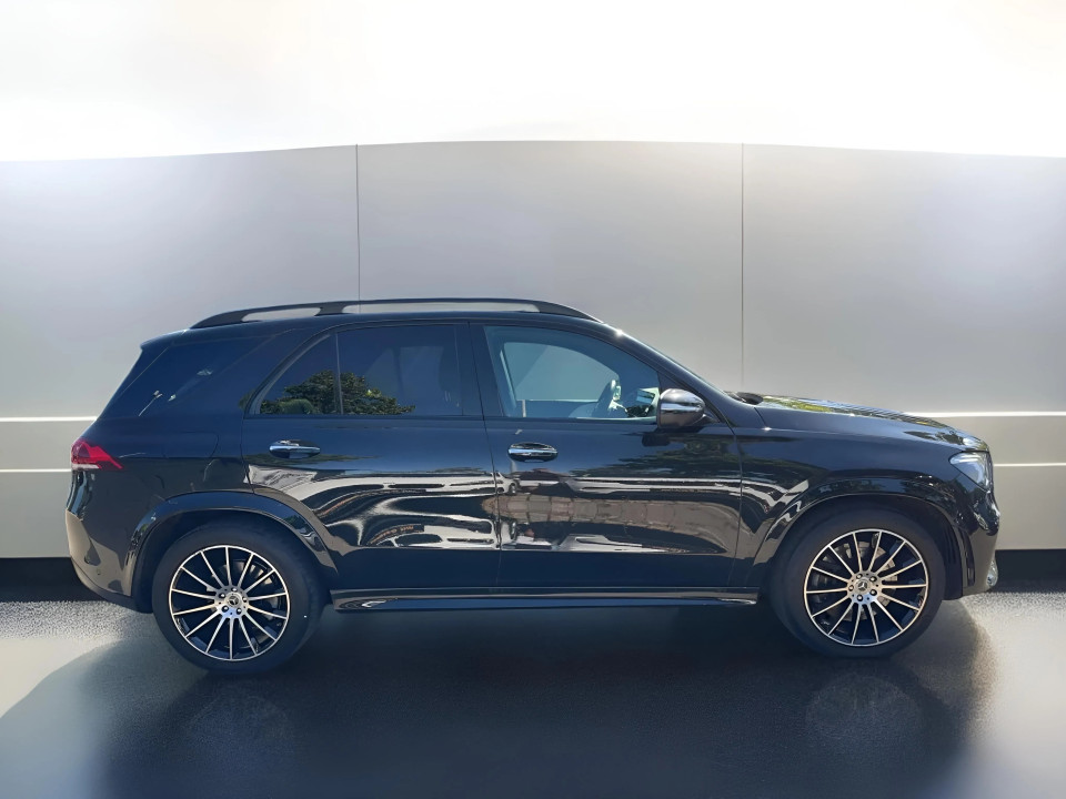 Mercedes-Benz GLE SUV 350de 4MATIC AMG Line (2)