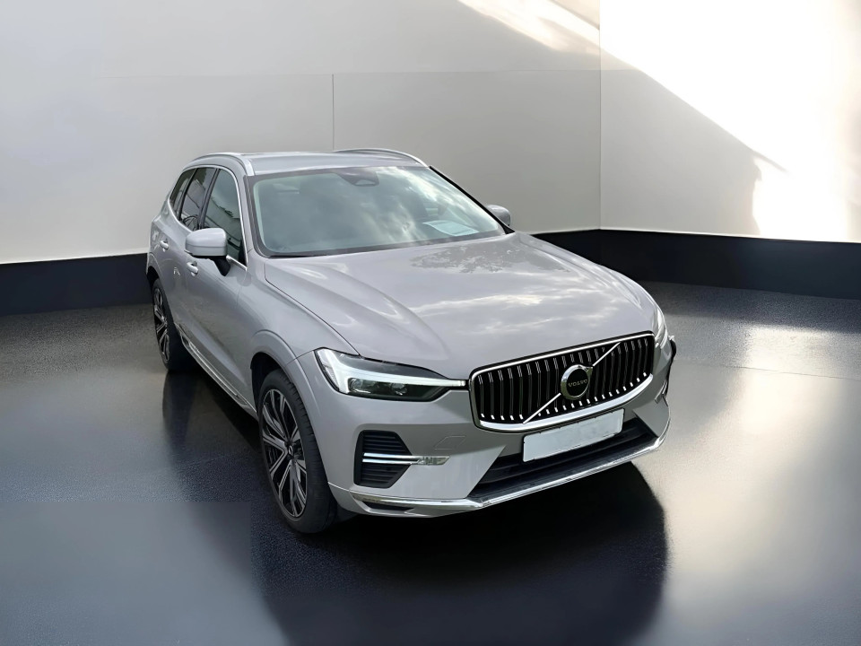 Volvo XC 60 B4 MHEV FWD Inscription (1)