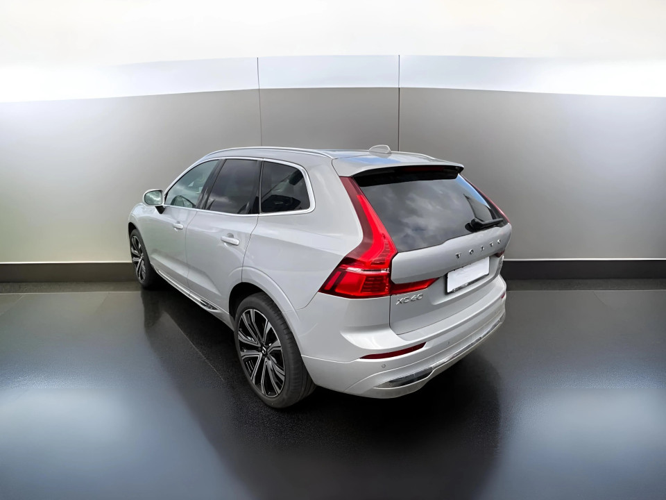 Volvo XC 60 B4 MHEV FWD Inscription (5)