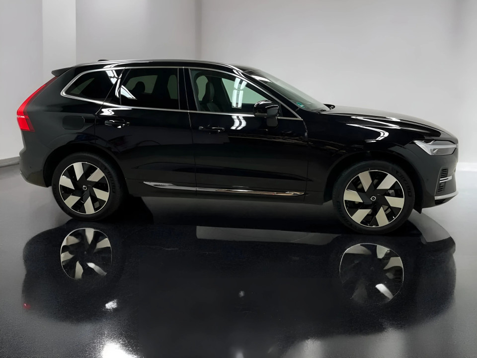 Volvo XC 60 T8 Recharge AWD Plus Bright (4)