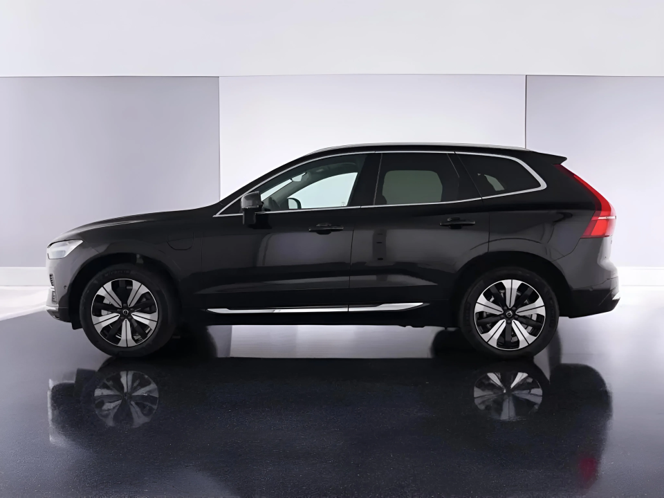 Volvo XC 60 T6 Recharge AWD Inscription (2)